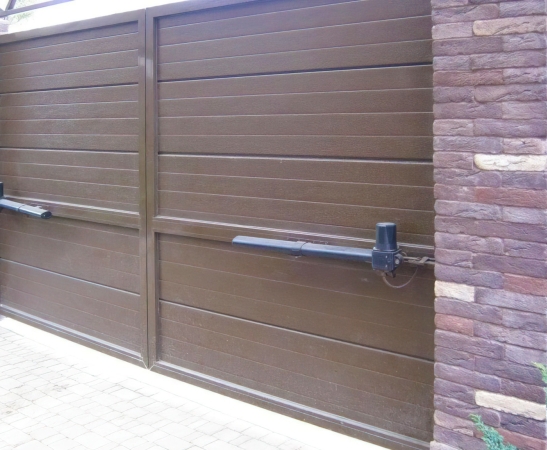 Автоматика для распашных ворот в Беслане