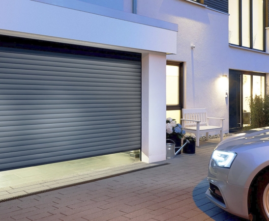 Ворота из роллетного профиля в Беслане