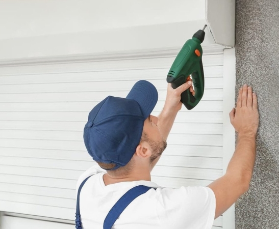 Установка рольставней в Беслане